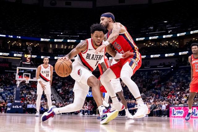 东契奇三双独行侠力克爵士 掘金大胜灰熊4连胜